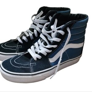 Blue hi SK8-Hi vans